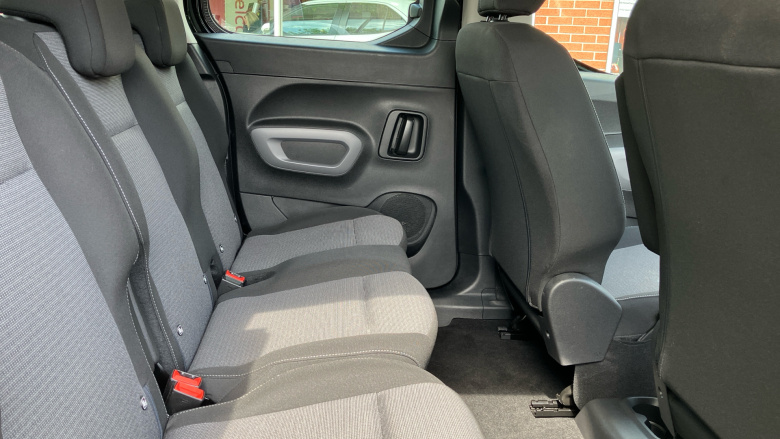 Toyota Proace City Verso 100kW Icon L1 50kWh 5dr Auto Electric Estate